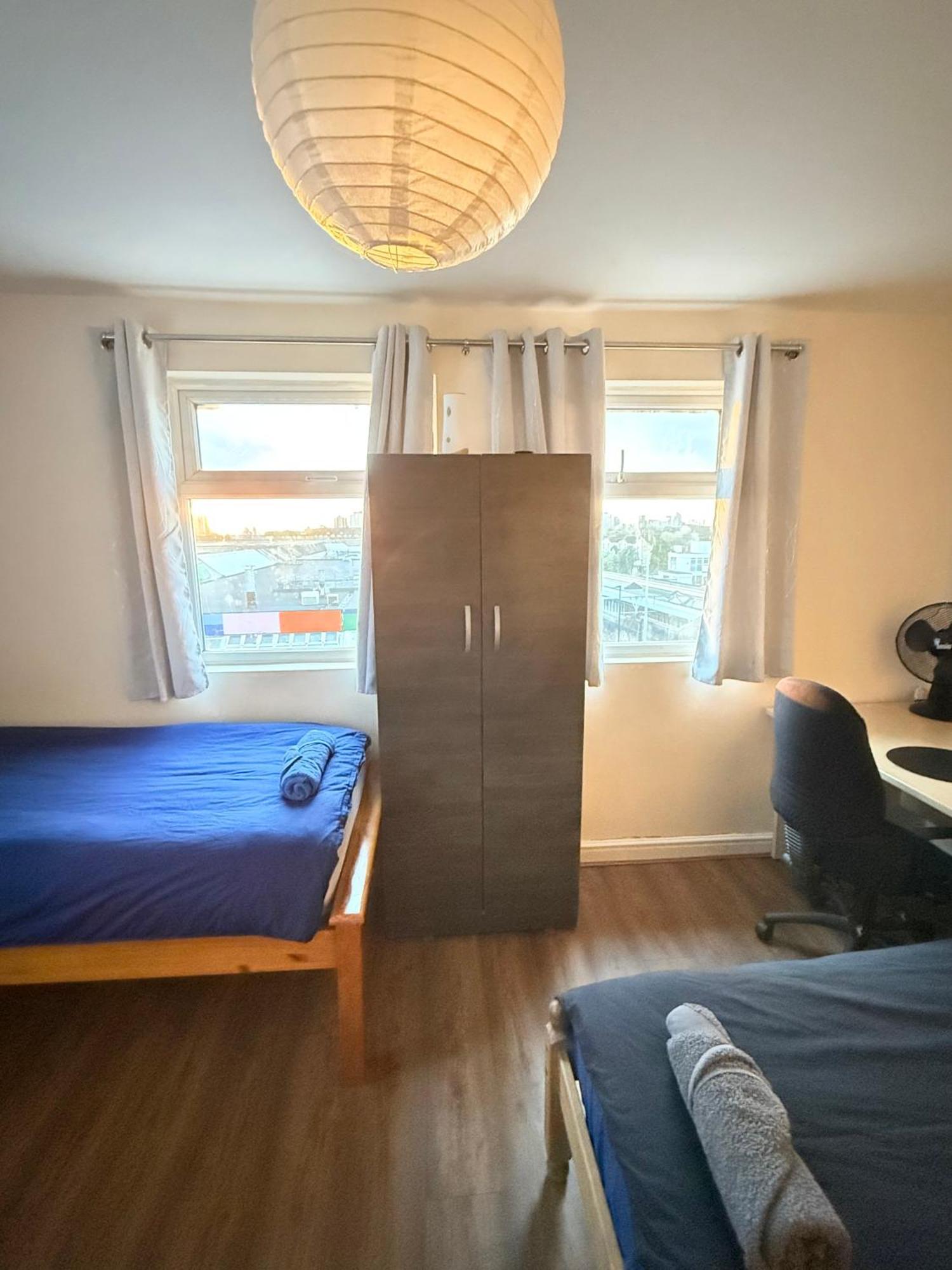 Appartement Upton Park - House à Londres Extérieur photo